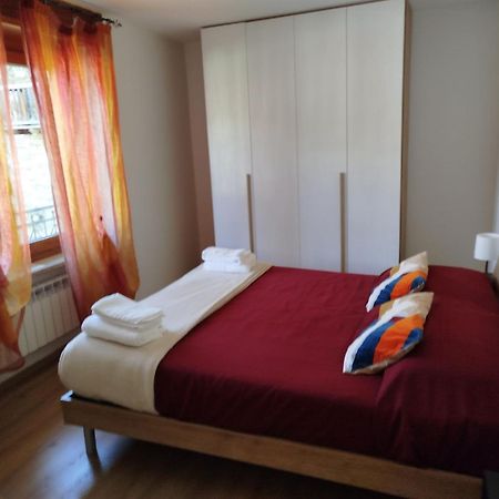 Single House Totally Independet Introd Εξωτερικό φωτογραφία