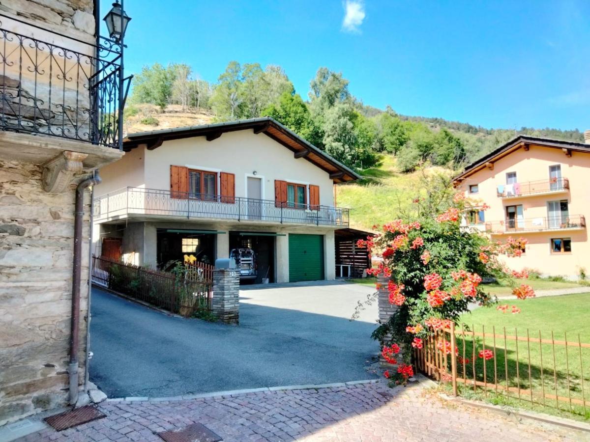 Single House Totally Independet Introd Εξωτερικό φωτογραφία
