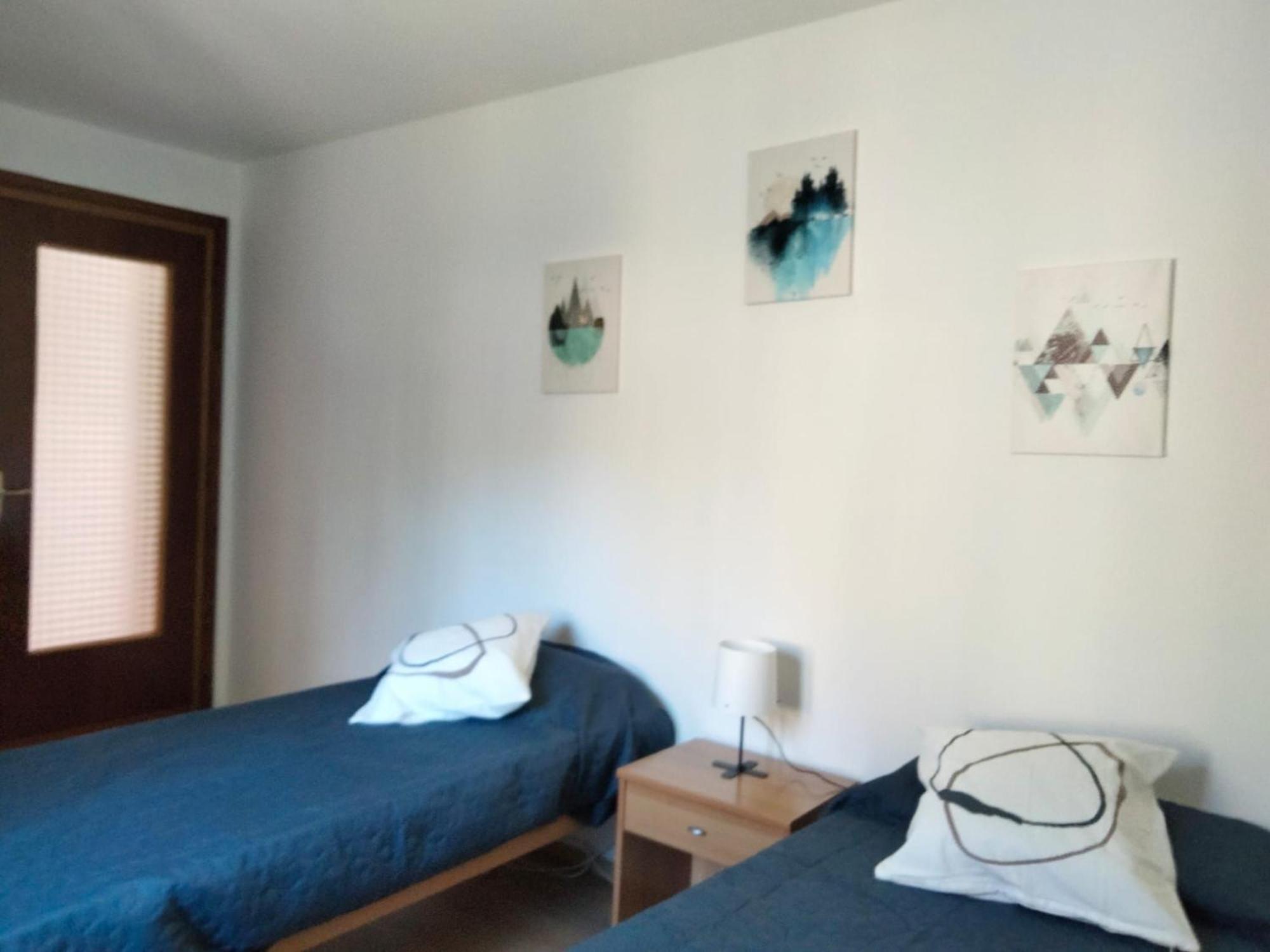 Single House Totally Independet Introd Εξωτερικό φωτογραφία