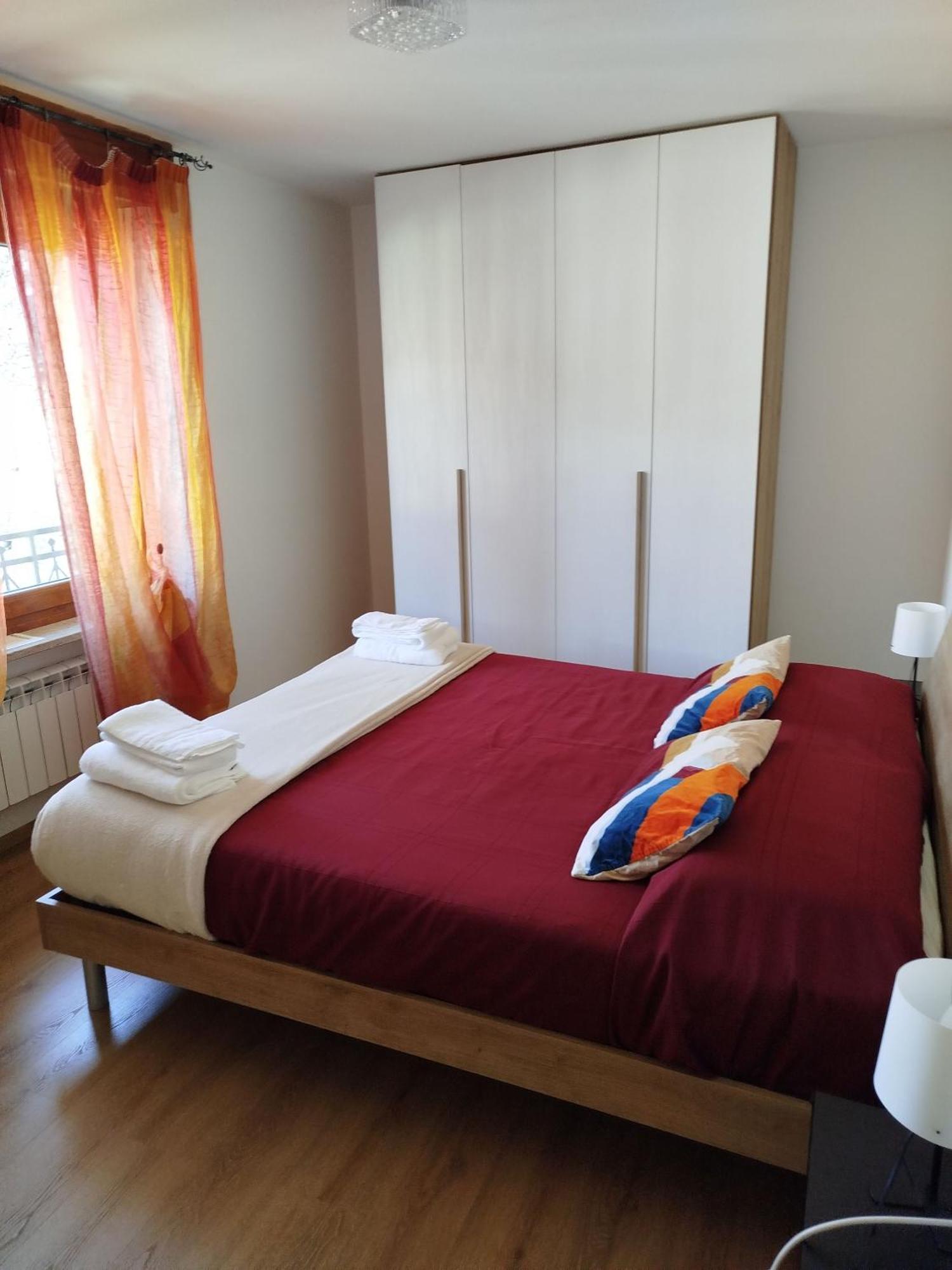 Single House Totally Independet Introd Εξωτερικό φωτογραφία