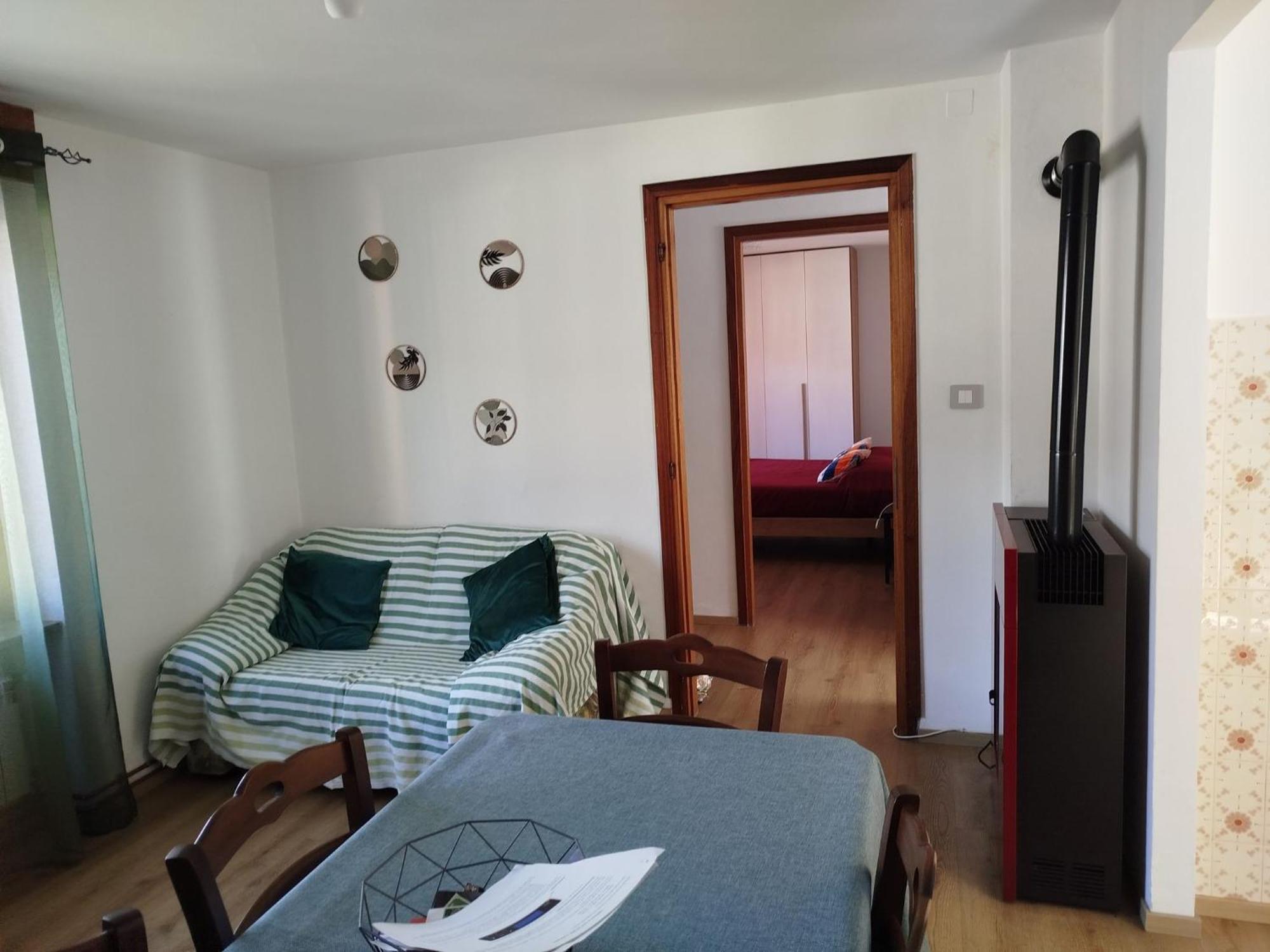 Single House Totally Independet Introd Εξωτερικό φωτογραφία